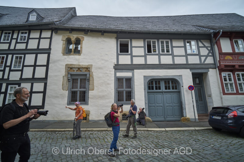 Goslar Altstadt Fachwerkhaus mit Fotografen